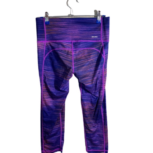 Adidas Climalite mid-rise Capri length workout leggings purple and pink small - Picture 3 of 4
